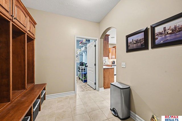 2419 N 176th Street, Omaha, NE 68116