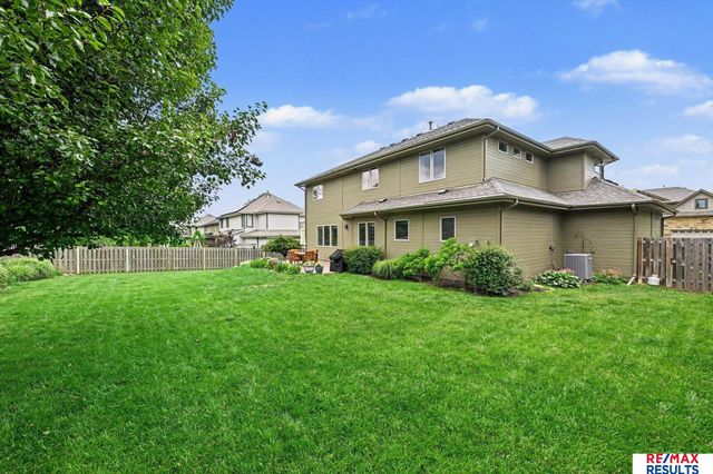 2419 N 176th Street, Omaha, NE 68116