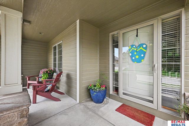 2419 N 176th Street, Omaha, NE 68116