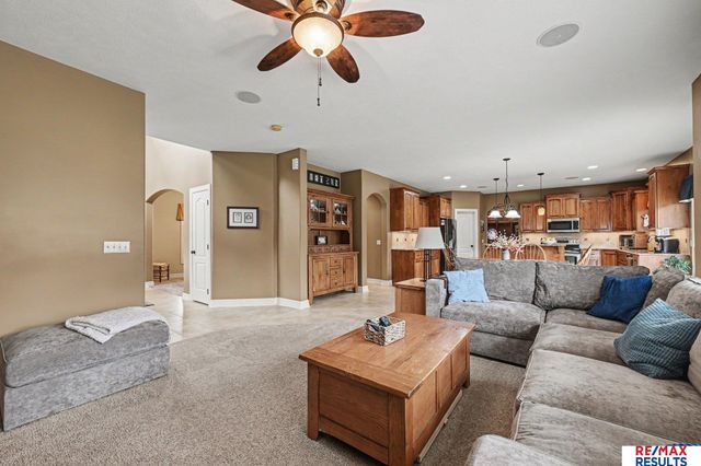 2419 N 176th Street, Omaha, NE 68116