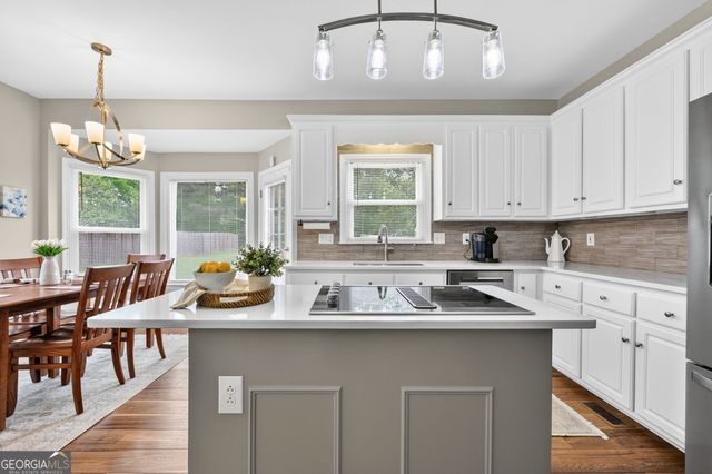 525 Brookside Drive, Macon, GA 31210