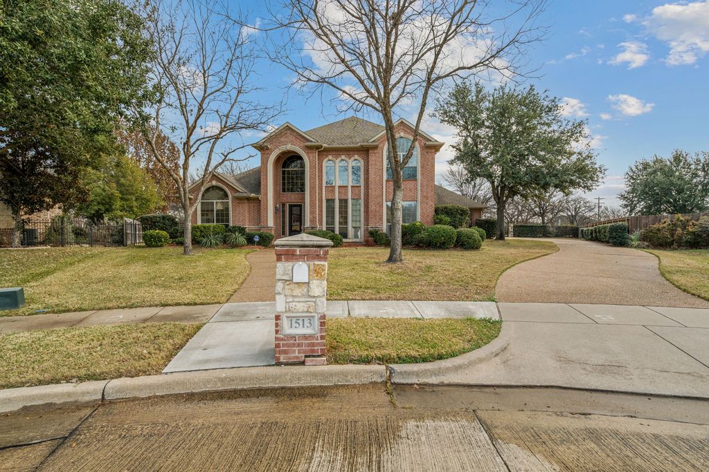 1513 Cherry Glow Court, Keller, TX 76248