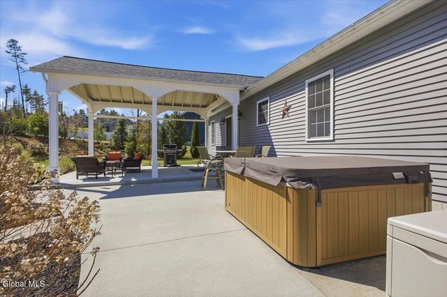 61 John Clendon Road, Queensbury, NY 12804