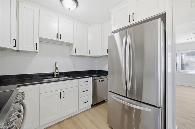 1728 S Lakeland DR, Norfolk, VA 23518