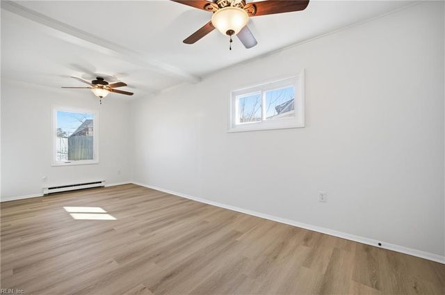 1728 S Lakeland DR, Norfolk, VA 23518