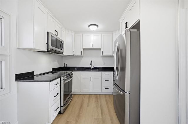 1728 S Lakeland DR, Norfolk, VA 23518