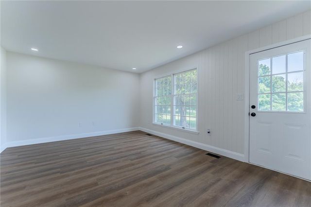 1401 Flint Hill Road, Upper Saucon Twp, PA 18036