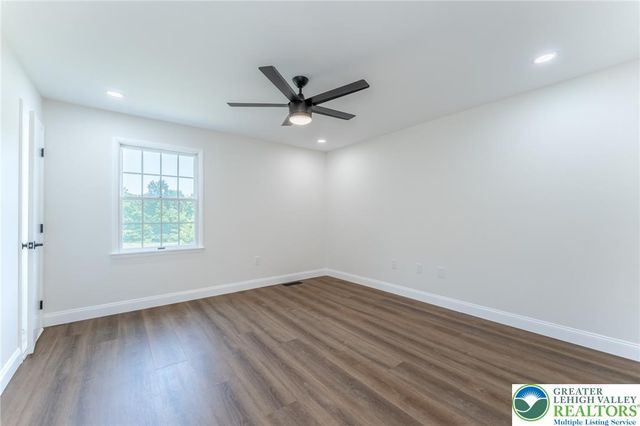 1401 Flint Hill Road, Upper Saucon Twp, PA 18036