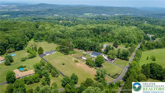 1401 Flint Hill Road, Upper Saucon Twp, PA 18036