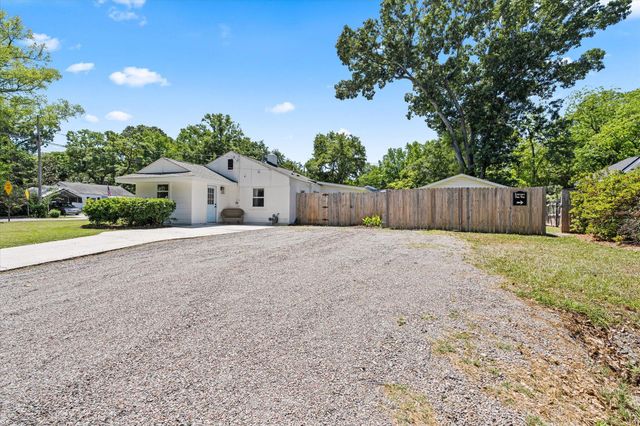 15 Anita Drive, Charleston, SC 29407