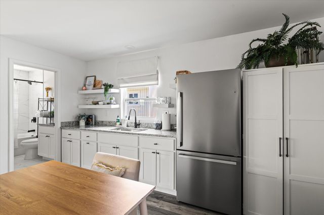 15 Anita Drive, Charleston, SC 29407