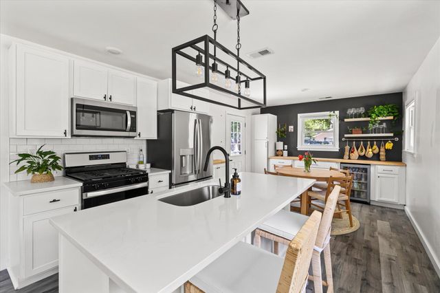 15 Anita Drive, Charleston, SC 29407