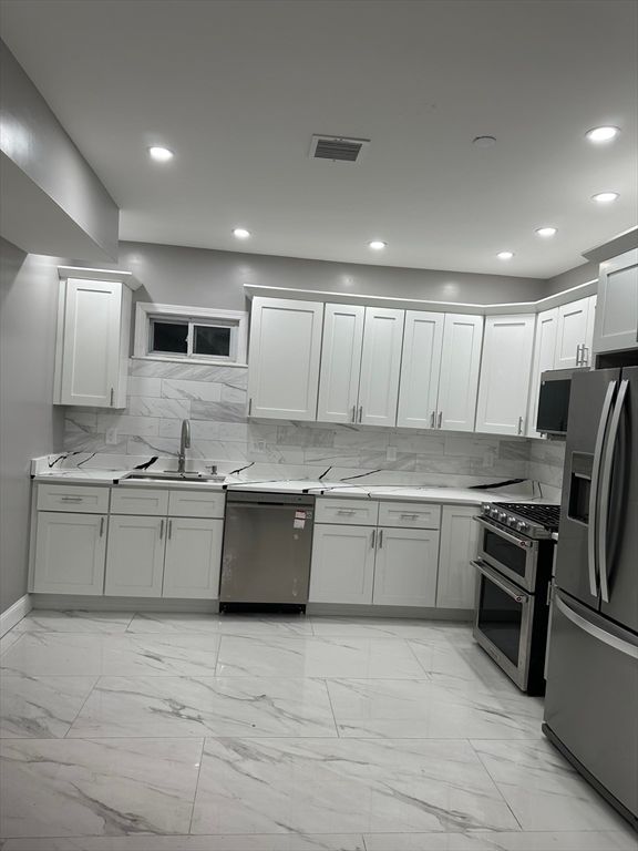 71 Hillberg Ave 1, Brockton, MA 02301