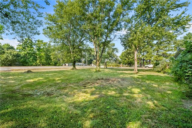 1418 College Avenue, Fayetteville, AR 72701