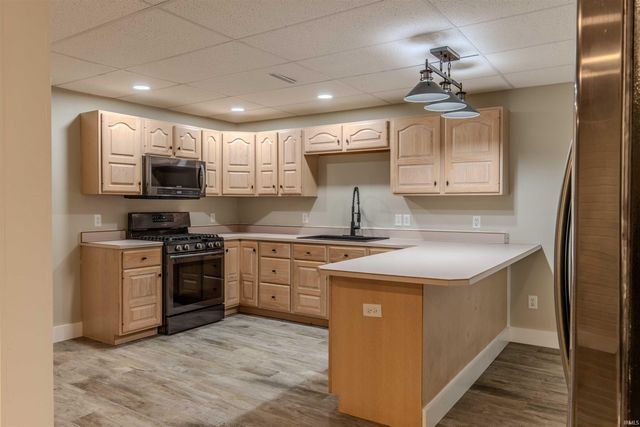 7820 W 350 N, Shipshewana, IN 46565