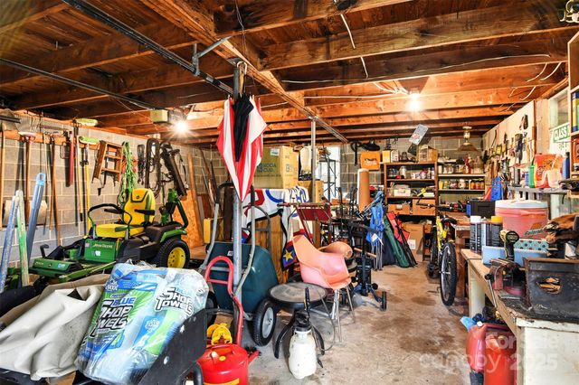 3968 US Hwy 321A Highway, Hudson, NC 28638