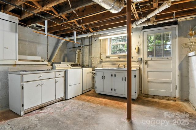 3968 US Hwy 321A Highway, Hudson, NC 28638