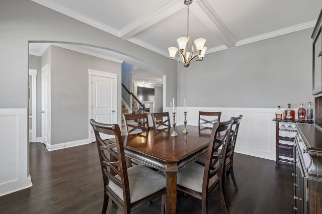 1045 Black Gum Ln, Clarksville, TN 37043