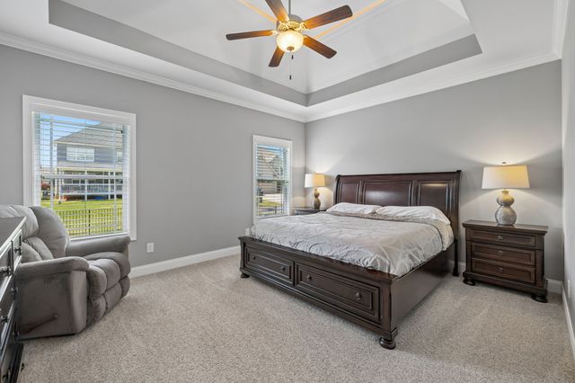 1045 Black Gum Ln, Clarksville, TN 37043