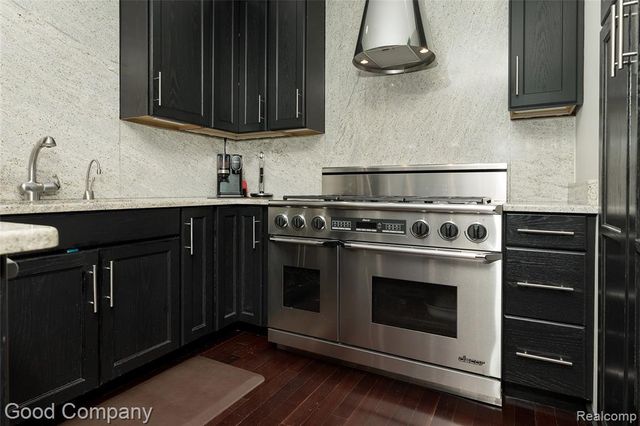 129 Allenhurst Avenue, Royal Oak, MI 48067