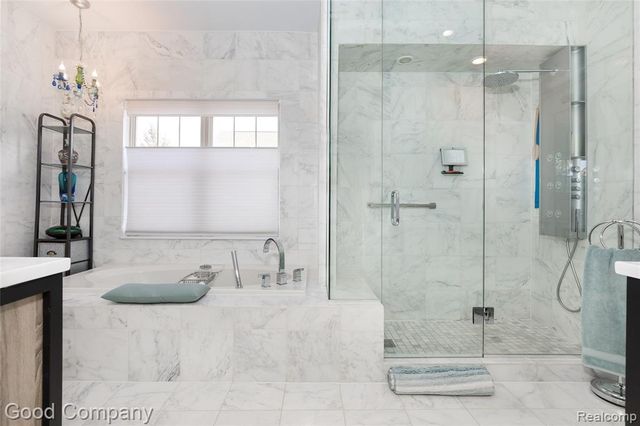 129 Allenhurst Avenue, Royal Oak, MI 48067