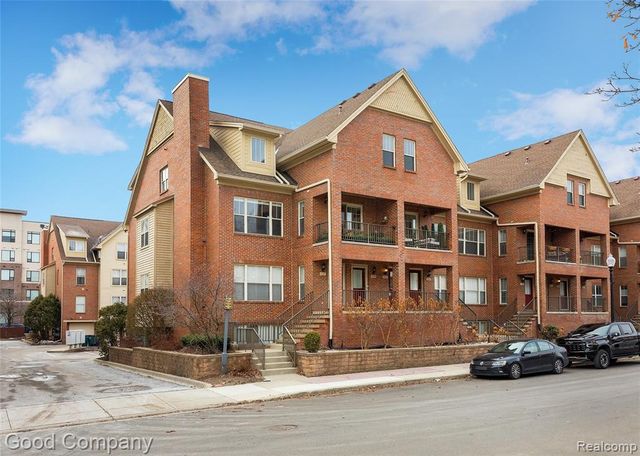 129 Allenhurst Avenue, Royal Oak, MI 48067