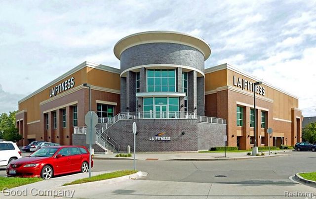 129 Allenhurst Avenue, Royal Oak, MI 48067