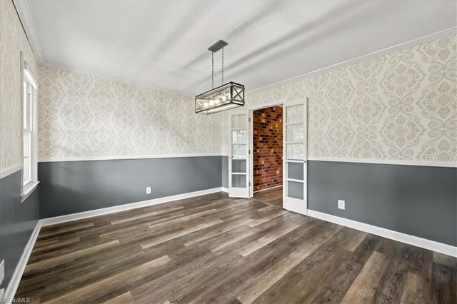 223 Knollwood Drive, Elkin, NC 28621