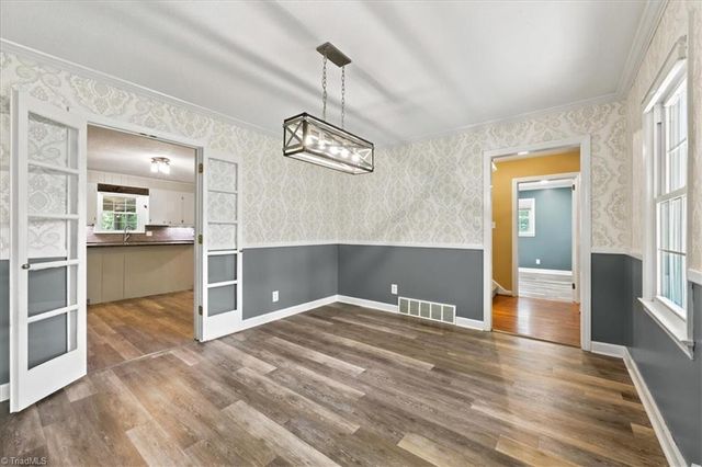 223 Knollwood Drive, Elkin, NC 28621