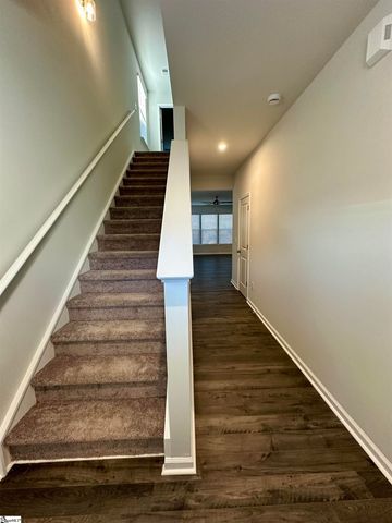 514 Poinsett Bridge Way, Greenville, SC 29607