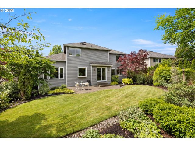 4592 Nw OAKPOINT Way, Portland, OR 97229