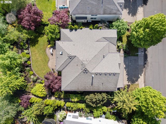 4592 Nw OAKPOINT Way, Portland, OR 97229