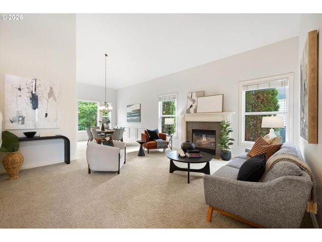 4592 Nw OAKPOINT Way, Portland, OR 97229