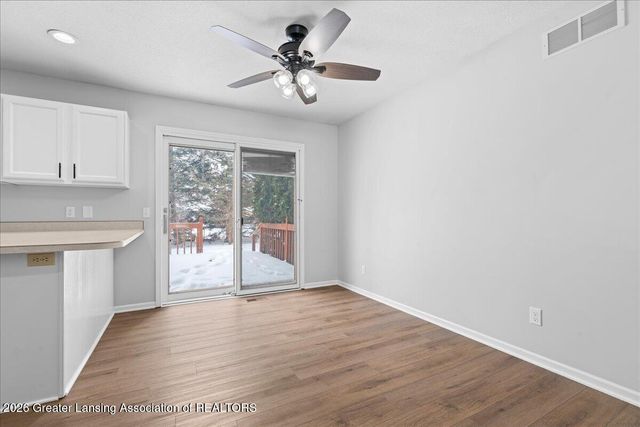 1110 Powderhorn, Lansing, MI 48917