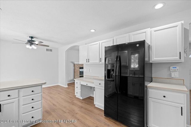 1110 Powderhorn, Lansing, MI 48917