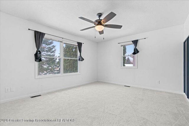 1110 Powderhorn, Lansing, MI 48917