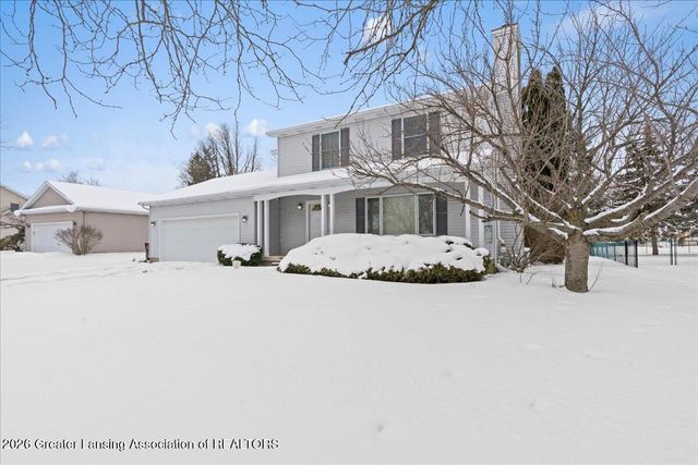 1110 Powderhorn, Lansing, MI 48917