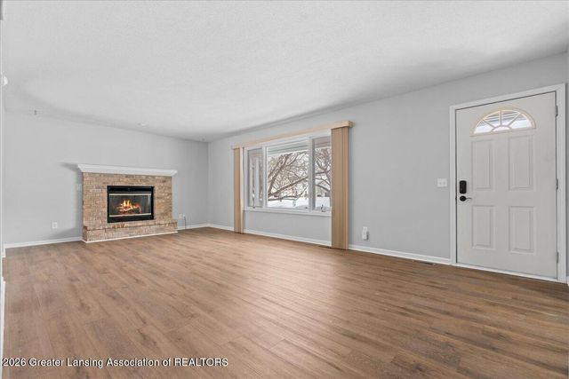 1110 Powderhorn, Lansing, MI 48917