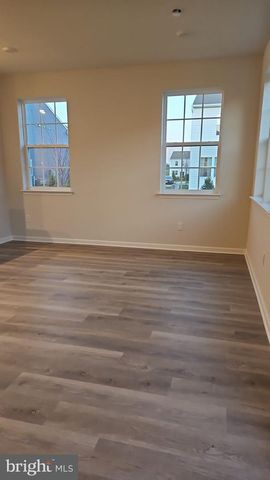 12 ELEANOR LN, Westampton, NJ 08060