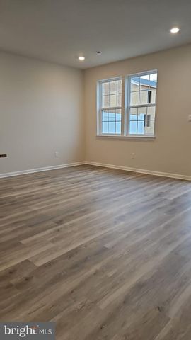 12 ELEANOR LN, Westampton, NJ 08060