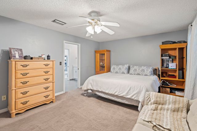 874 Gabriel Avenue NE, Palm Bay, FL 32907