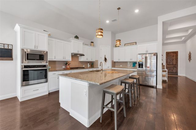 11836 Prudence Drive, Fort Worth, TX 76052