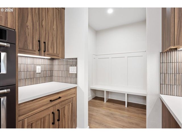 16803 Ne 38TH Ave, Vancouver, WA 98686