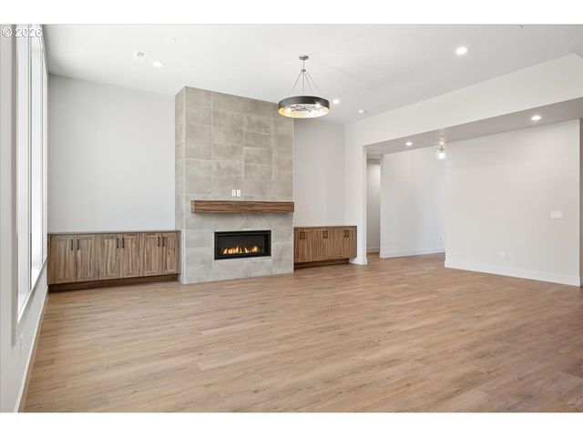 16803 Ne 38TH Ave, Vancouver, WA 98686