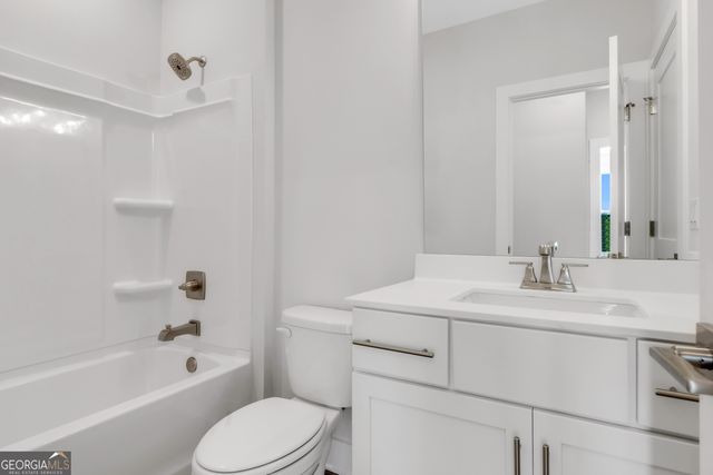 901 Echo Park Drive, Suwanee, GA 30024