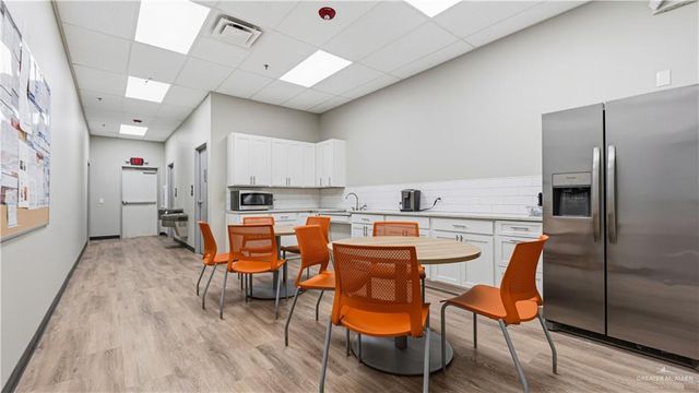 801 N 13th Street 12, Harlingen, TX 78550