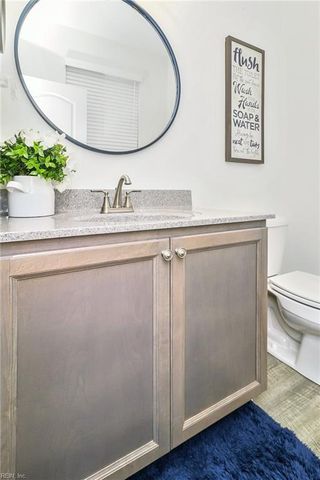 221 Wilson DR, Chesapeake, VA 23322