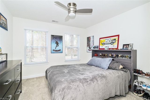 221 Wilson DR, Chesapeake, VA 23322