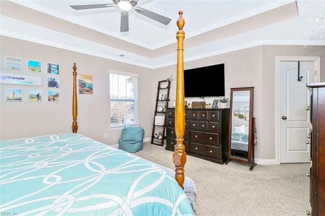 221 Wilson DR, Chesapeake, VA 23322