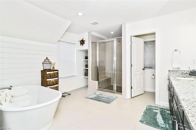 221 Wilson DR, Chesapeake, VA 23322